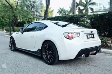 2013 Subaru BRZ 2.0l 6-speed M/T RWD