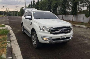 2016 FORD EVEREST TITANIUM 4WD with panoramic sunroof