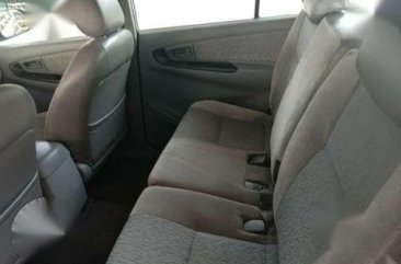 Toyota Innova E 2011 Model Automatic Transmission