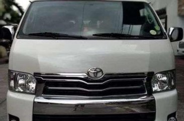 Toyoto Hiace Super Grandia 2015 for sale