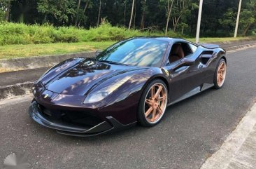 2018 Ferrari 488 GTB with 1016 Carbon Industries carbon kit 