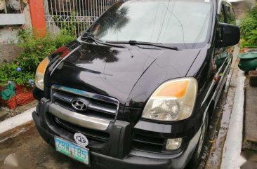 Hyundai Starex 2005 AT FOR SALE