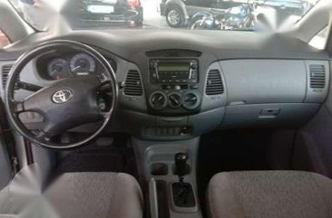 Toyota Innova E 2011 Model Automatic Transmission