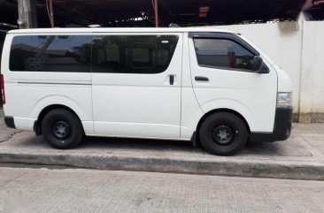 Toyota Commuter Hiace White 2 0 1 8 for sale