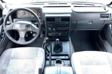 1996 Nissan Patrol Safari Executive 4x4 Manual Diesel SUV 7 seater