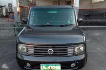 Nissan Cube automatic 4x4 new paint.
