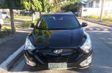 FOR SALE! 2011 Hyundai Tucson GLS Top of the line