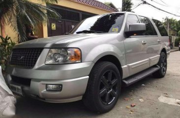 2004 Ford Expedition XLT low mileage good condition