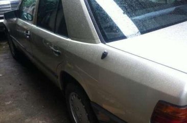 I''m Selling My 1989 W124 Mercedes Benz 260E