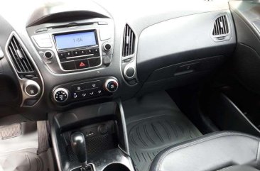 Hyundai Tucson GLS 2010 AT FOR SALE