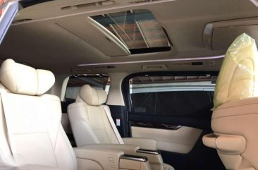 2016 Toyota Alphard A/T 3.5 V6 Full Options