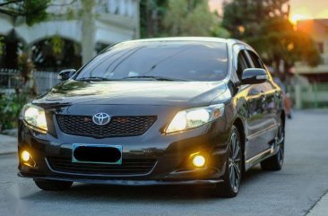 Toyota Corolla Altis 2.0V 2010 (rare) FOR SALE