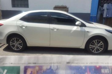 Toyota Corolla Altis 1.6v 2015 for sale 