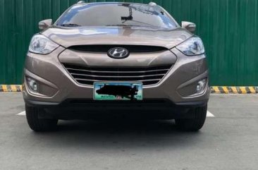 Hyundai Tucson 2011 Gas. 2nd Owner .