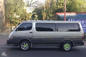 2000MT Toyota Hi Ace Grandia Van Diesel for sale