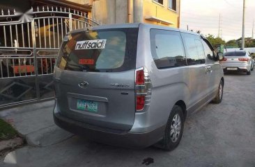 HYUNDAI Grand Starex vgt 2010 model rush sale