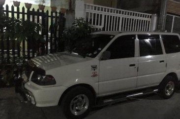 Toyota Revo 2001 for sale 