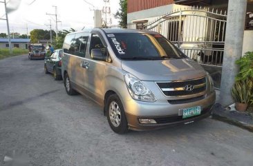 HYUNDAI Grand Starex vgt 2010 model rush sale