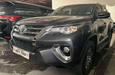 TOYOTA Fortuner 2018 2.4G 4x2 diesel manual newlook metallic GRAY