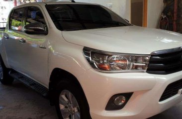 2016 Toyota Hilux 2.4G Manual Diesel White 