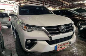 TOYOTA Fortuner 2017 2.4G 4x2 diesel automatic newlook WHITE