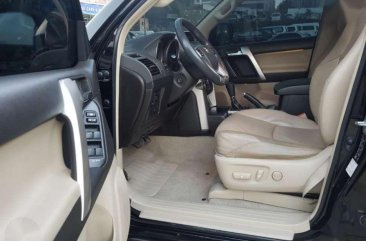 2010 TOYOTA Land Cruiser Prado vx local diesel