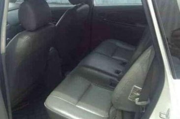 FOR SALE: Toyota Innova J M/T 2006 2.5 diesel