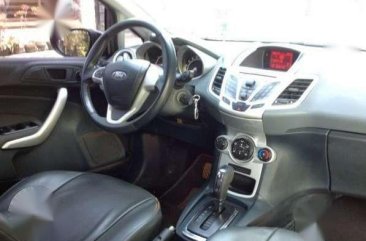 2012 FORD FIESTA . automatic - all power - well maintained 