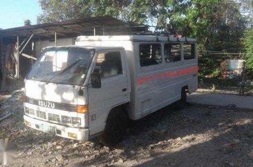 FOR SALE ISUZU Elf 14 ft FB type body 1998