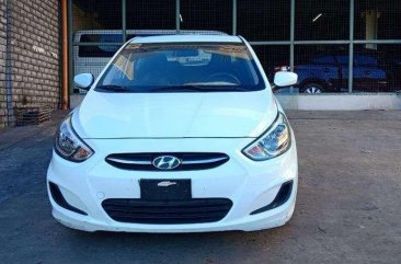 Fastbreak ‍ ‍ ‍ ‍ ‍ ‍ 2015 Hyundai Accent 1.4 Sedan Manual white