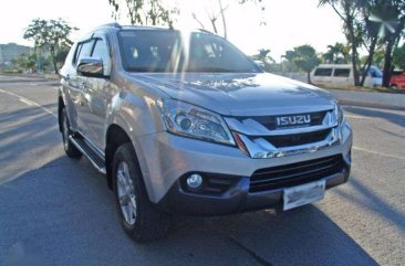 2015 Isuzu MUX 4X2 AT FOR SALE