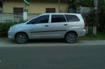 Toyota Innova D4D Diesel Silver Gray Color 2007