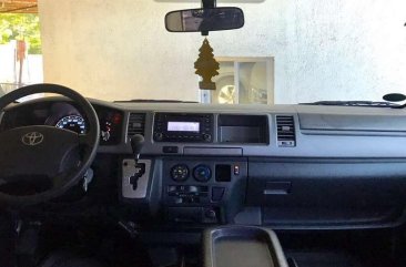 2013 Toyota Hiace Super Grandia Automatic Transmission