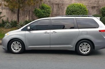 2013 Toyota Sienna XLE for sale 