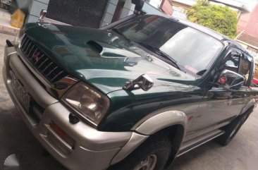 Mitsubishi Strada 2000 for sale