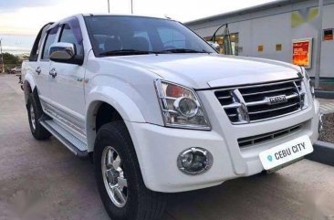 Top of the line Isuzu DMAX 2008 for sale 