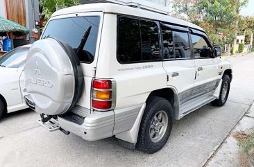 2005 Mitsubishi Pajero 4x2 AT Local for sale 