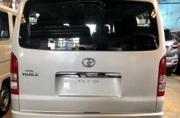 2012 Toyota Hiace GL Grandia