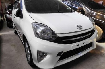 Toyota Wigo 1.0G automatic white 2016 for sale