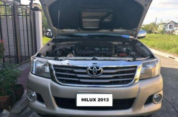 Toyota Hilux Manual 2013 for sale 