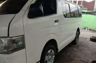 2014 Toyota Hiace Commuter MT Dsl