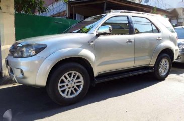 Toyota Fortuner 2007 G Diesel Matic