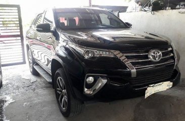 Toyota Fortuner 2018 V AT for sale 