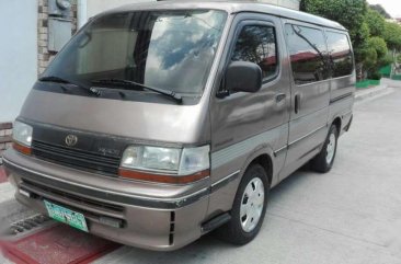 2005 Toyota HiAce Super Custom Van Acquired 2005All Power Smooth Condition Vince