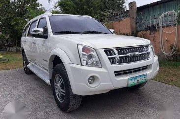 Isuzu Alterra MT iTeQ 2011 for sale