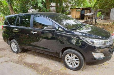 Selling 2017 Toyota Innova 2.8G AT 