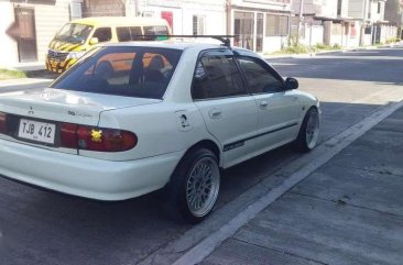 Like new Mitsubishi Lancer for sale