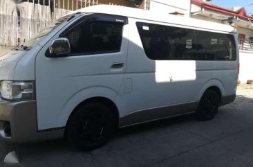 Toyota Hiace gl Grandia dsl matic 2.5 engine for sale 