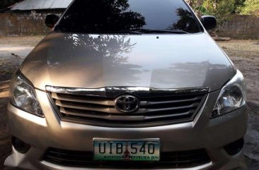 Toyota Innova E 2012 Manual Diesel for sale 