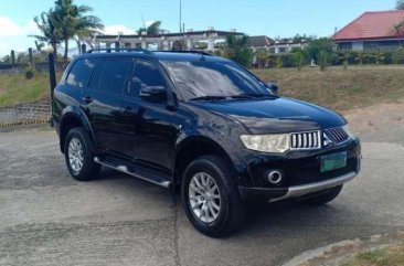 2013 Mitsubishi Montero automatic for sale 